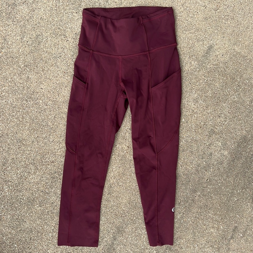 Lululemon Fast and Free High Rise Maroon leggings Size 2